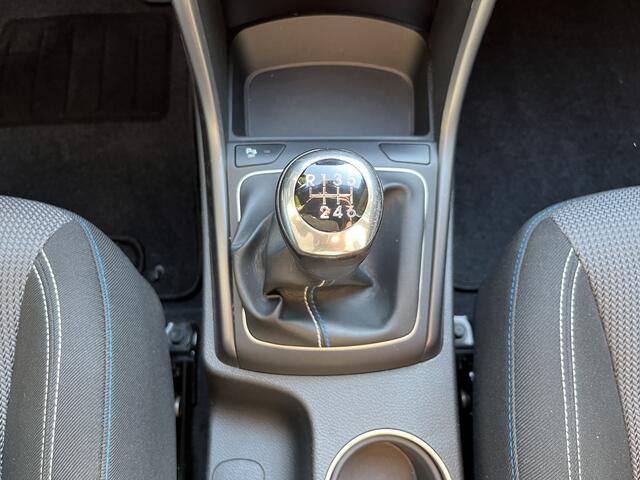 Hyundai I 30 1.4 | LAGE KM STAND | STOEL + STUURVERW | AIRCO | CRUISE