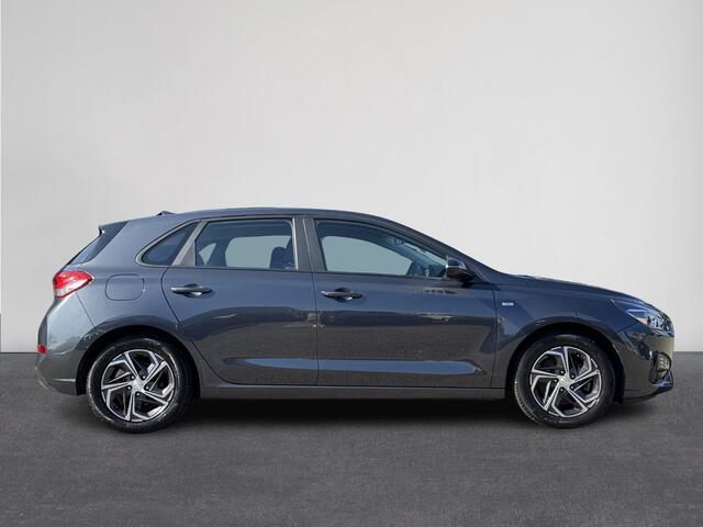 Hyundai I 30 1.0 T-GDi MHEV i-Motion Standkachel | Airco | Bluetooth telefoonvoorbereiding | Cruise | LED | Trekhaak | ( Vestiging - Nieuwegein )