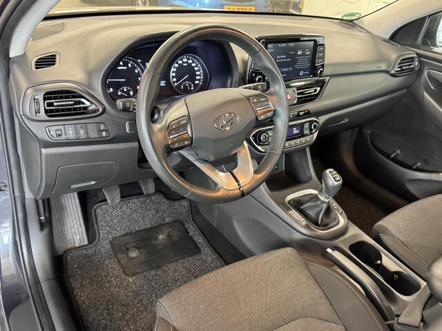 Hyundai I 30 1.0 T-GDi MHEV i-Motion Standkachel | Airco | Bluetooth telefoonvoorbereiding | Cruise | LED | Trekhaak | ( Vestiging - Nieuwegein )