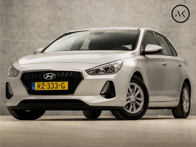 Hyundai I 30 1.0 T-GDI Comfort (APPLE CARPLAY, NAVIGATIE, CAMERA, CLIMATE, TREKHAAK, SPORTSTOELEN, CRUISE, LM VELGEN, NIEUWSTAAT)