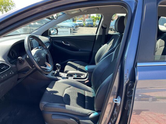 Hyundai I 30 Wagon 1.0 T-GDI Premium | 120Pk | Trekhaak | Navi | A-Camera | Clima |
