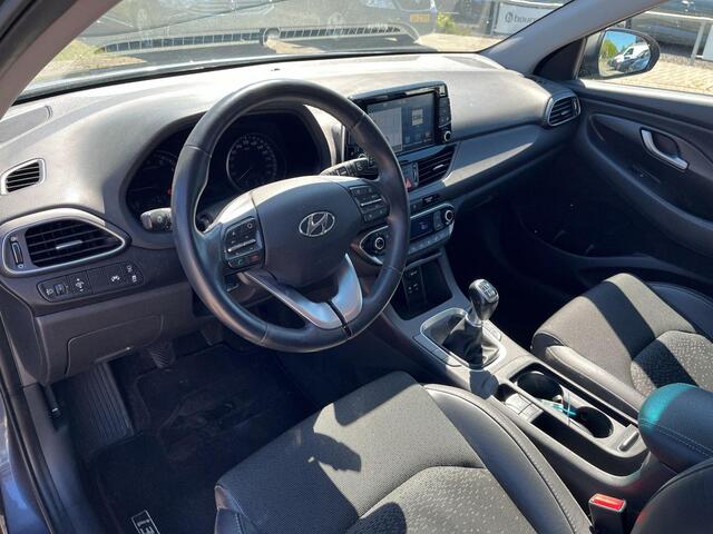 Hyundai I 30 Wagon 1.0 T-GDI Premium | 120Pk | Trekhaak | Navi | A-Camera | Clima |