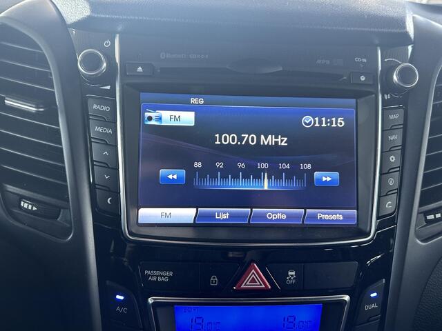 Hyundai I 30 1.4 i Navi | Clima | PDC | Camera