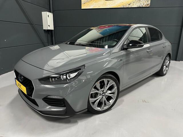 Hyundai I 30 Fastback 1.4 T-GDI 140pk N Line (Automaat) Leder Navigatie Camera Panoramdak