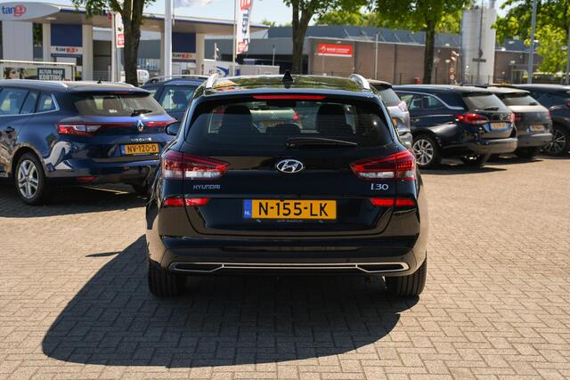 Hyundai I 30 Wagon 1.5 T-GDi MHEV Premium 1 EIGENAAR/ APPLE CARPLAY