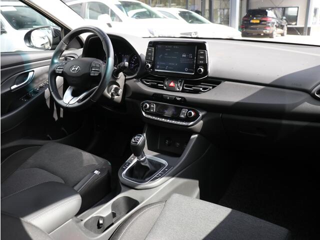 Hyundai I 30 1.5 T-GDi MHEV Comfort I Apple/Android Navi I Trekhaak I Camera
