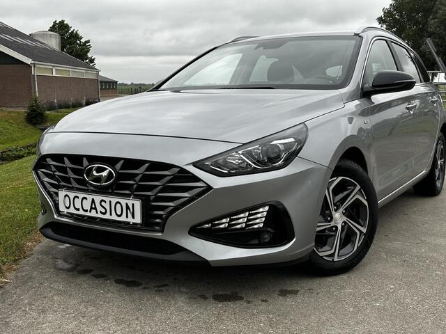 Hyundai I 30 Wagon 1.0 T-GDi MHEV Comfort | HYBRID | KEYLESS ENTRY | LM VELGEN | NAVIGATIE | PARKEERCARMERA |