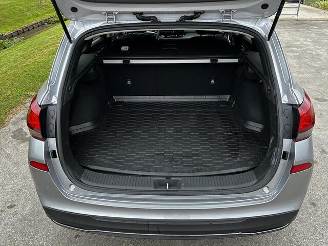 Hyundai I 30 Wagon 1.0 T-GDi MHEV Comfort | HYBRID | KEYLESS ENTRY | LM VELGEN | NAVIGATIE | PARKEERCARMERA |