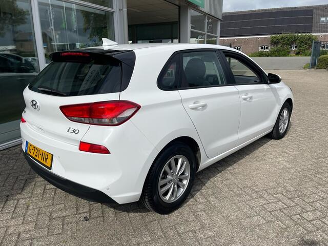 Hyundai I 30 1.0 T-GDI Comfort 120pk, Nav, Carpla, Camera