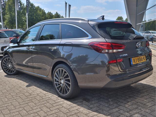 Hyundai I 30 Wagon 1.4 T-GDI Premium | Camera | Navigatie | Half Leder | Cruise Control | "18 LMV |