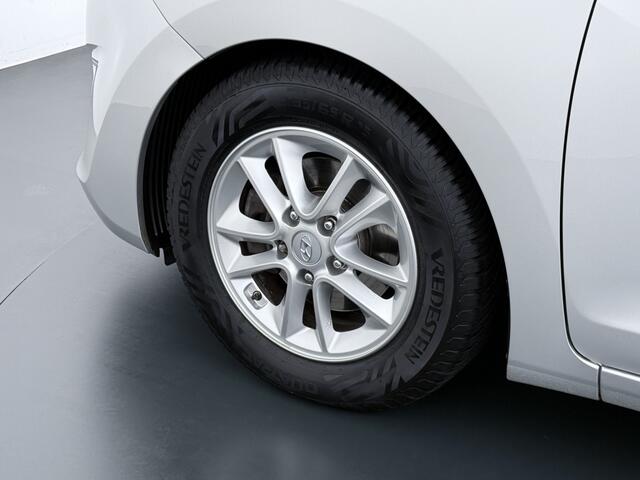 Hyundai I 30 1.6 GDi GO! | Cruise control | Achteruitrij camera | Bluetooth |