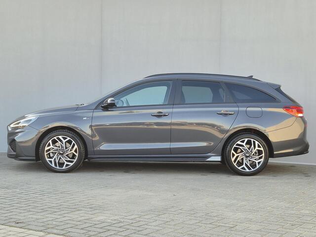 Hyundai I 30 Wagon 1.0 T-GDi MHEV N-Line Automaat / Fabrieksgarantie tot 01-2030 / Stuur-, en Stoel verwarming / Achteruitrijcamera / Adaptief CC / Keyless Entry/Start / Climate control / Apple Carplay Android Auto /