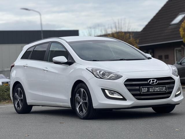 Hyundai I 30 1.6 GDi Comfort AUTOMAAT/PDC/STOELVERWARMING/CRUISE