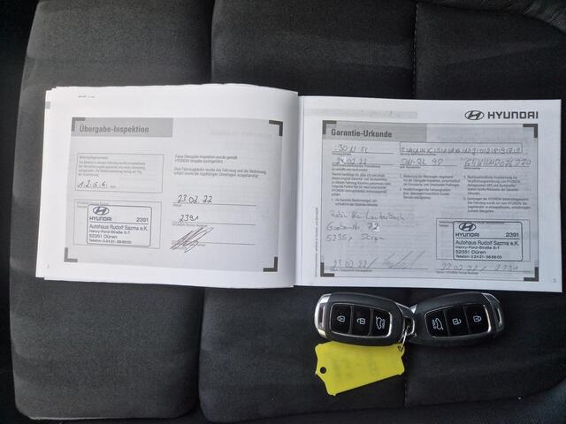 Hyundai I 30 2.0 N2 280pk Automaat / Fabrieksgarantie tot 02-2027 / Dealeronderhouden / Schuif-Kanteldak / Trekhaak afneembaar / Stuur en Stoelverwarming / Trekgewicht 1600 Kg / Apple Carplay Android Auto /