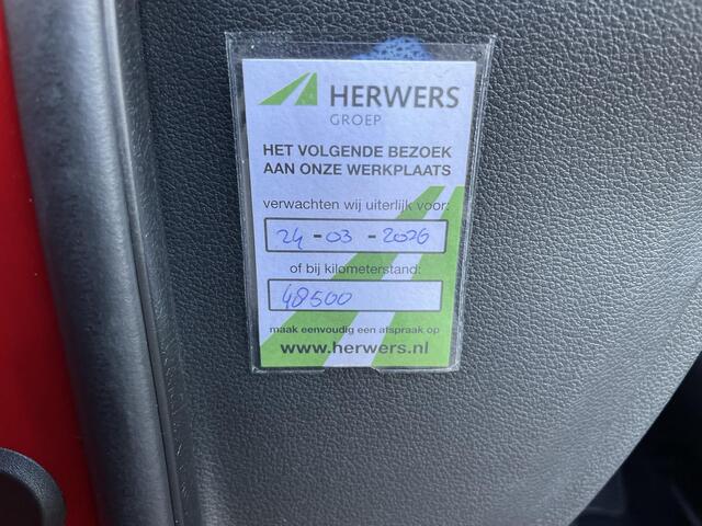 Hyundai I 30 1.4 T-GDI Comfort / Navigatie / Apple Carplay & Android Auto / Climate Control / Cruise Control / Camera / LM Velgen 15" / NAP /