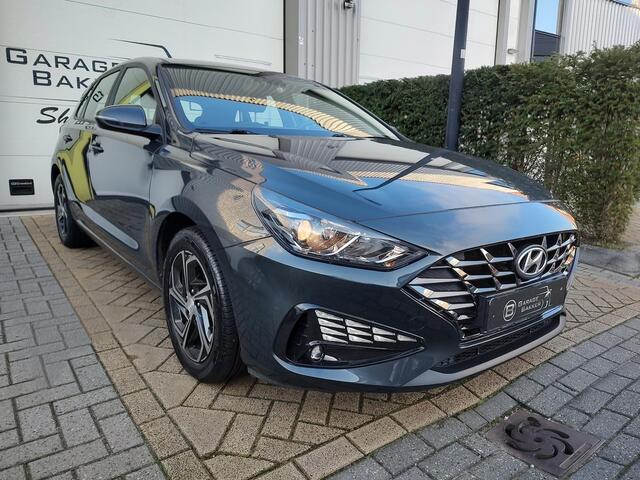 Hyundai I 30 1.0 T-GDi MHEV Comfort Camera Navi-Carplay Led Stoel-Stuurverw.