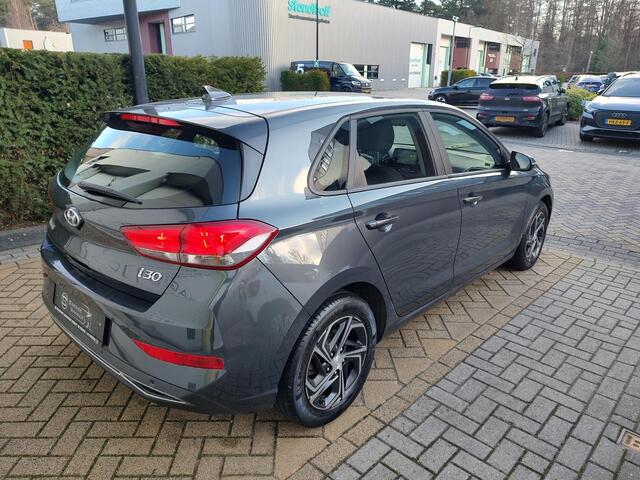 Hyundai I 30 1.0 T-GDi MHEV Comfort Camera Navi-Carplay Led Stoel-Stuurverw.