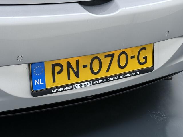 Hyundai I 30 1.6 GDi GO! | Cruise control | Achteruitrij camera | Bluetooth |