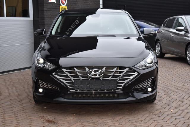 Hyundai I 30 1.0 T-GDi MHEV 120PK Comfort | Camera | Carplay | PDC | Stoel- & Stuurverw. | Incl. garantie