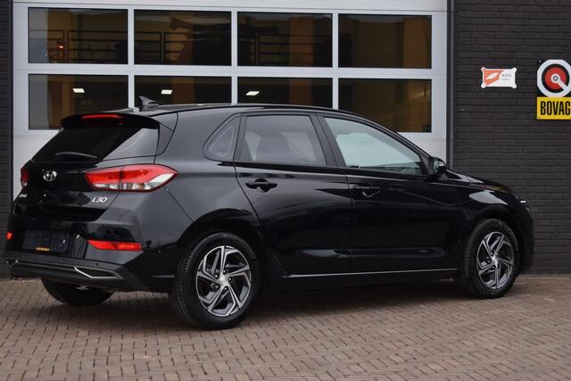 Hyundai I 30 1.0 T-GDi MHEV 120PK Comfort | Camera | Carplay | PDC | Stoel- & Stuurverw. | Incl. garantie