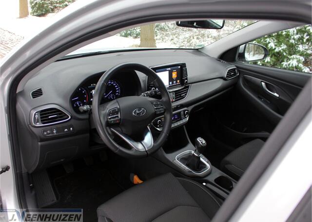 Hyundai I 30 1.4 T-GDI Comfort Bj 18 KEURIGE AUTO! NAVI