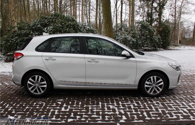 Hyundai I 30 1.4 T-GDI Comfort Bj 18 KEURIGE AUTO! NAVI