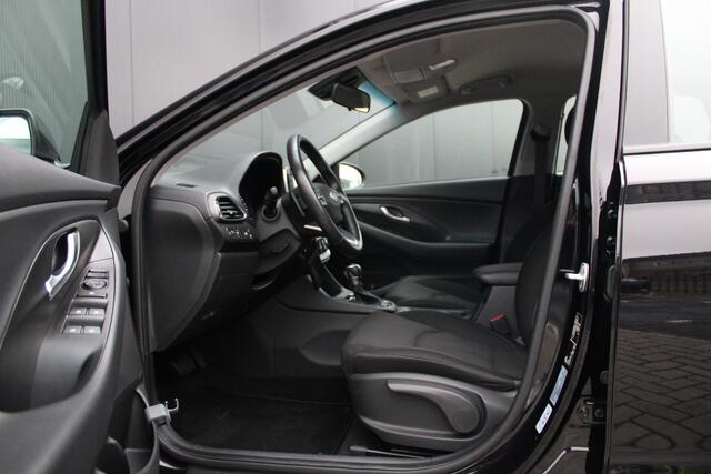 Hyundai I 30 Wagon 1.4 T-GDI Comfort - Camera - Cruise - Carplay - PDC - Rijklaar