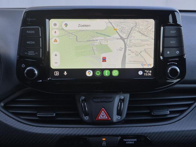 Hyundai I 30 Fastback 2.0 T-GDI N2 Handgeschakeld / Dealer onderhouden / Glazen schuif- en kanteldak / Trekgewicht 1600 kg / Stuur- & Stoel verwarming / Cruise control / Achteruitrijcamera / Keyless Entry/Start / Apple Carplay Android Auto /