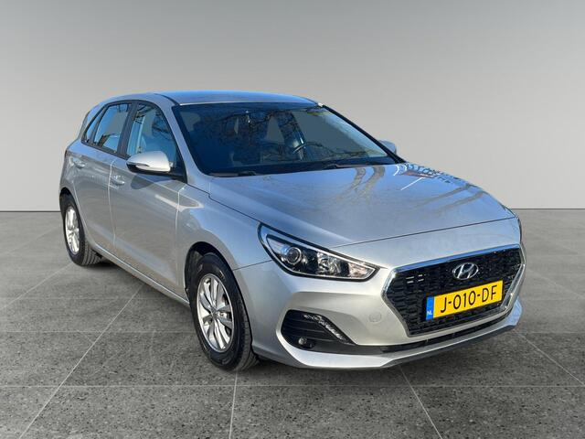 Hyundai I 30 Comfort 1.0 T-GDI 120pk | NAVI | CLIMA | CAMERA| APPLE CARPLAY / ANDROID AUTO |
