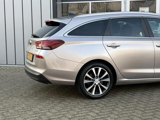 Hyundai I 30 Wagon 1.4 T-GDI Comfort | Panoramadak | dodehoek | Camera | Stoel verwarming |