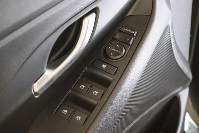 Hyundai I 30 1.5 T-GDi MHEV Premium Sky Panoramadak, Stoelverwarming, Stuurverwarming,