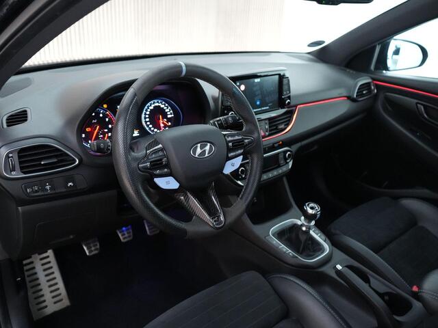 Hyundai I 30 N2 Performance 2.0 275pk T-GDI |Maxton|H&R velagingsveren|panoramadak|memory|N-modus|Apple Carplay|parkeercamera|stoel & stuurverwarming|19' lichtmetalen velgen|