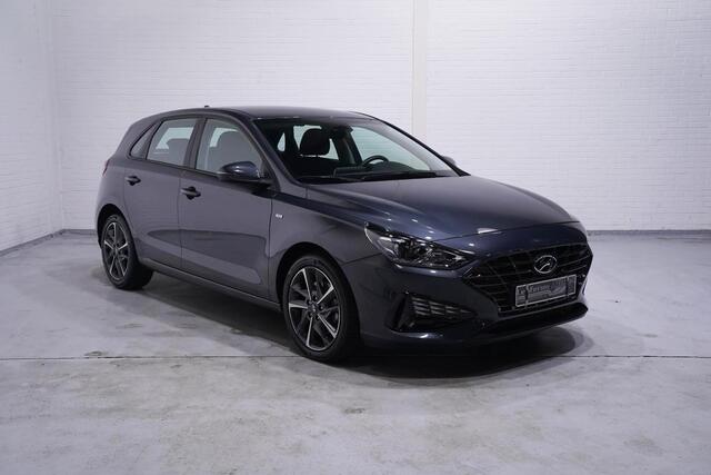 Hyundai I 30 1.0 T-GDi MHEV Comfort Smart Apple Carplay Navi Airco Achteruitrijcamera Stuur/Stoelverwarming