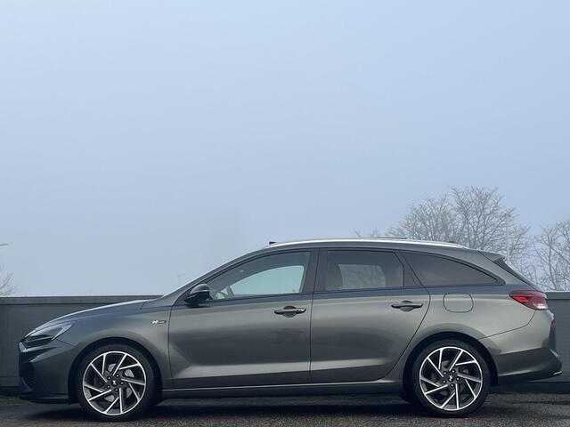 Hyundai I 30 Wagon N Line Sky 1.5 T-GDi MHEV 160pk | SCHUIF/KANTELDAK | N-LINE PACK | 1e EIGENAAR! | 18'' 2-TONE LM-VELGEN |