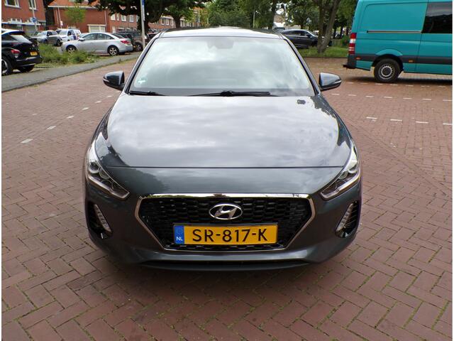 Hyundai I 30 1.4 T-GDI Premium AUTOMAAT 140 PK
