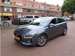 hyundai-i-30-1.4-t-gdi-premium-auto