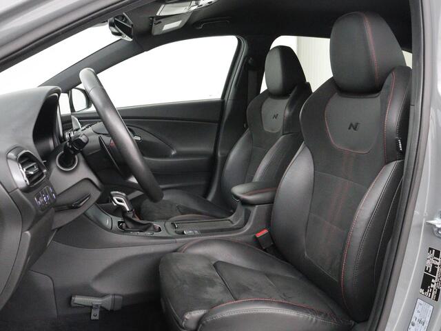 Hyundai I 30 1.5 T-GDi MHEV N Line | Stoelverwarming | Leder/Alcantara | Adaptive cruise | Memory | Carplay | Camera | Navigatie | Keyless | Full LED | 18'' | Side Assist | Parkeerhulp