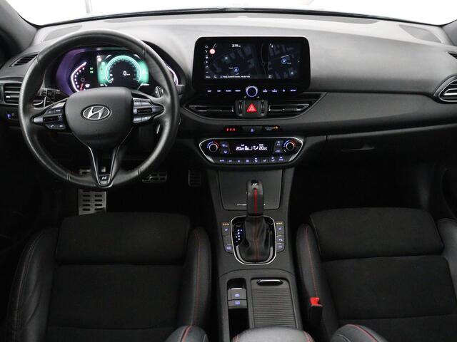 Hyundai I 30 1.5 T-GDi MHEV N Line | Stoelverwarming | Leder/Alcantara | Adaptive cruise | Memory | Carplay | Camera | Navigatie | Keyless | Full LED | 18'' | Side Assist | Parkeerhulp