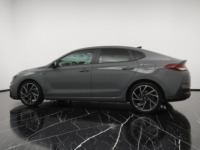 Hyundai I 30 Fastback 1.5 T-GDi 160PK MHEV DCT7 N-Line Sky Automaat - Navigatie - Panoramadak - Camera - Stoelverwarming - LED koplampen - 12 maanden garantie