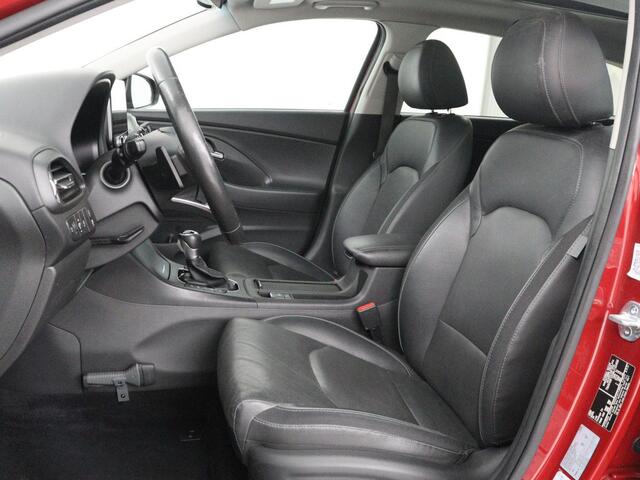Hyundai I 30 Wagon 1.5 T-GDi MHEV Premium Sky | Panoramadak | Stoel & Sturverwarming | Stoelkoeling | Camera | Adaptive cruise | Navigatie | Carplay | DAB+ | Climate control | Full LED