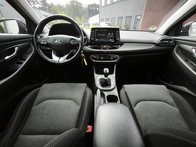 Hyundai I 30 1.0 T-GDi MHEV Comfort Navi-Carplay Stoel-Stuurverwarming Camera Climate Airco