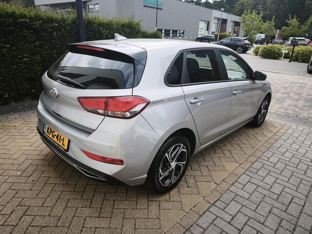 Hyundai I 30 1.0 T-GDi MHEV Comfort Navi-Carplay Stoel-Stuurverwarming Camera Climate Airco