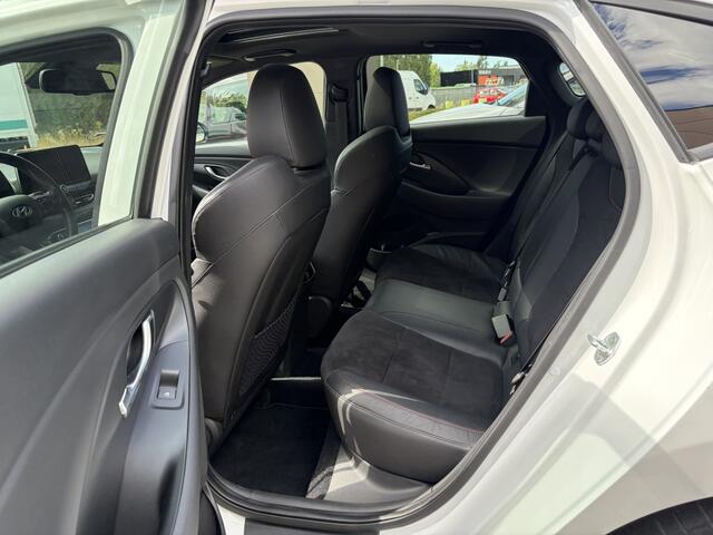 Hyundai I 30 1.5 T-GDi NLine Sky*RIJKLAARPRIJS*