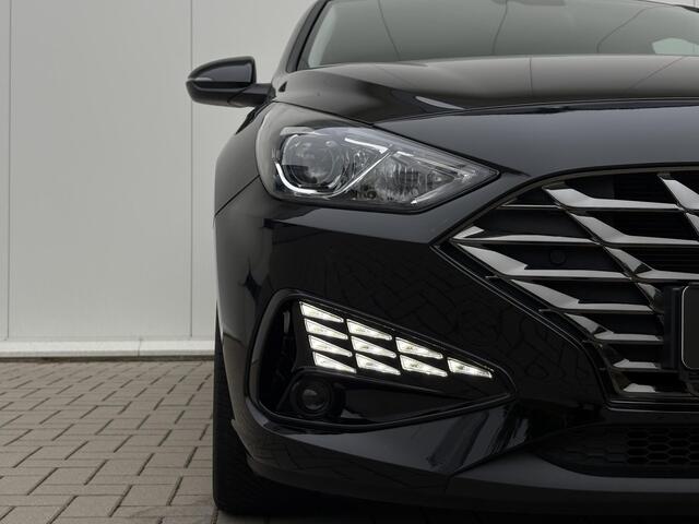 Hyundai I 30 1.0 T-GDi MHEV HYBRID | 22.874 km | Stuur- & Stoelverwarming | Garantie | Carplay | Climate control