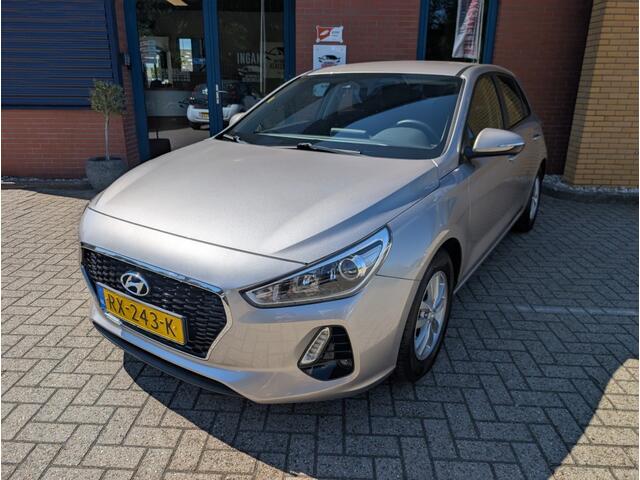 Hyundai I 30 1.0 T-GDI COMFORT, Trekhaak,Cruise,PDC,Navi,Camera