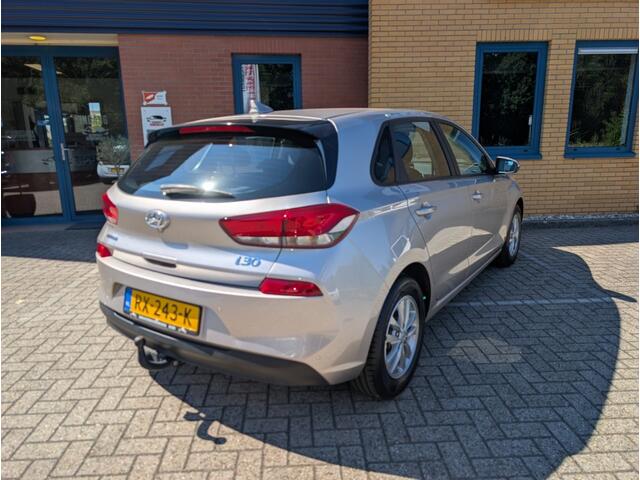 Hyundai I 30 1.0 T-GDI COMFORT, Trekhaak,Cruise,PDC,Navi,Camera