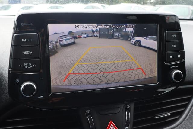 Hyundai I 30 1.4 T-GDI Comfort | Automaat | Camera | Adaptive cruise | Lane assist | Dode hoek | Stoel en stuur verwarming