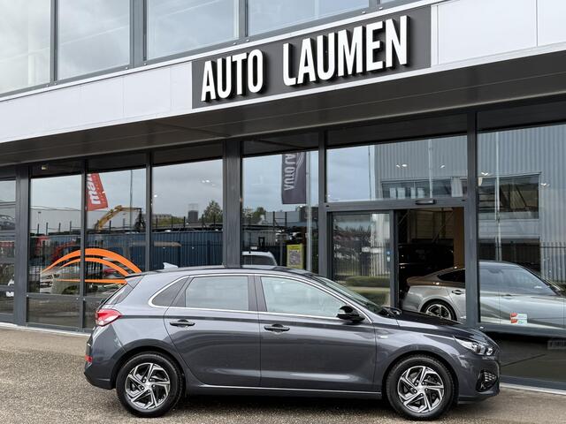 Hyundai I 30 1.5 T-GDi MHEV Comfort Smart 160 PK Navi Camera Carplay LED DAB Keyless LM Velgen