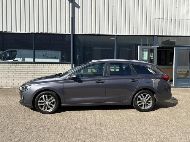 Hyundai I 30 Wagon 1.0 T-GDI i-Motion volledige historie / navi / parkeersensoren