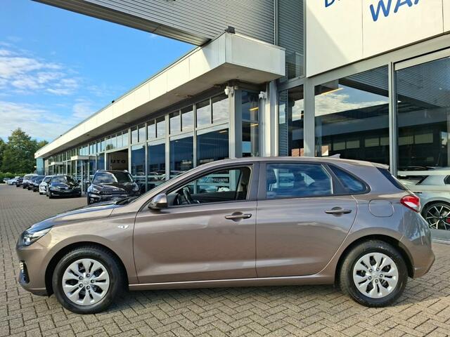Hyundai I 30 1.5 160PK AIRCO 5DEURS CRUISECONTROL